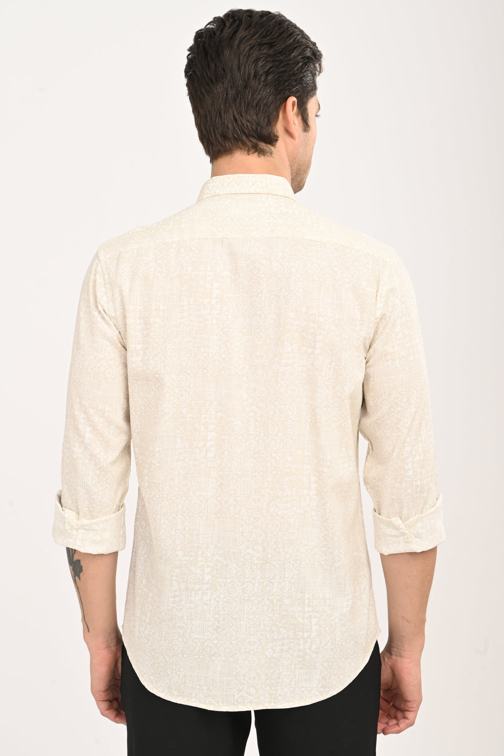 The Linen Club Classic