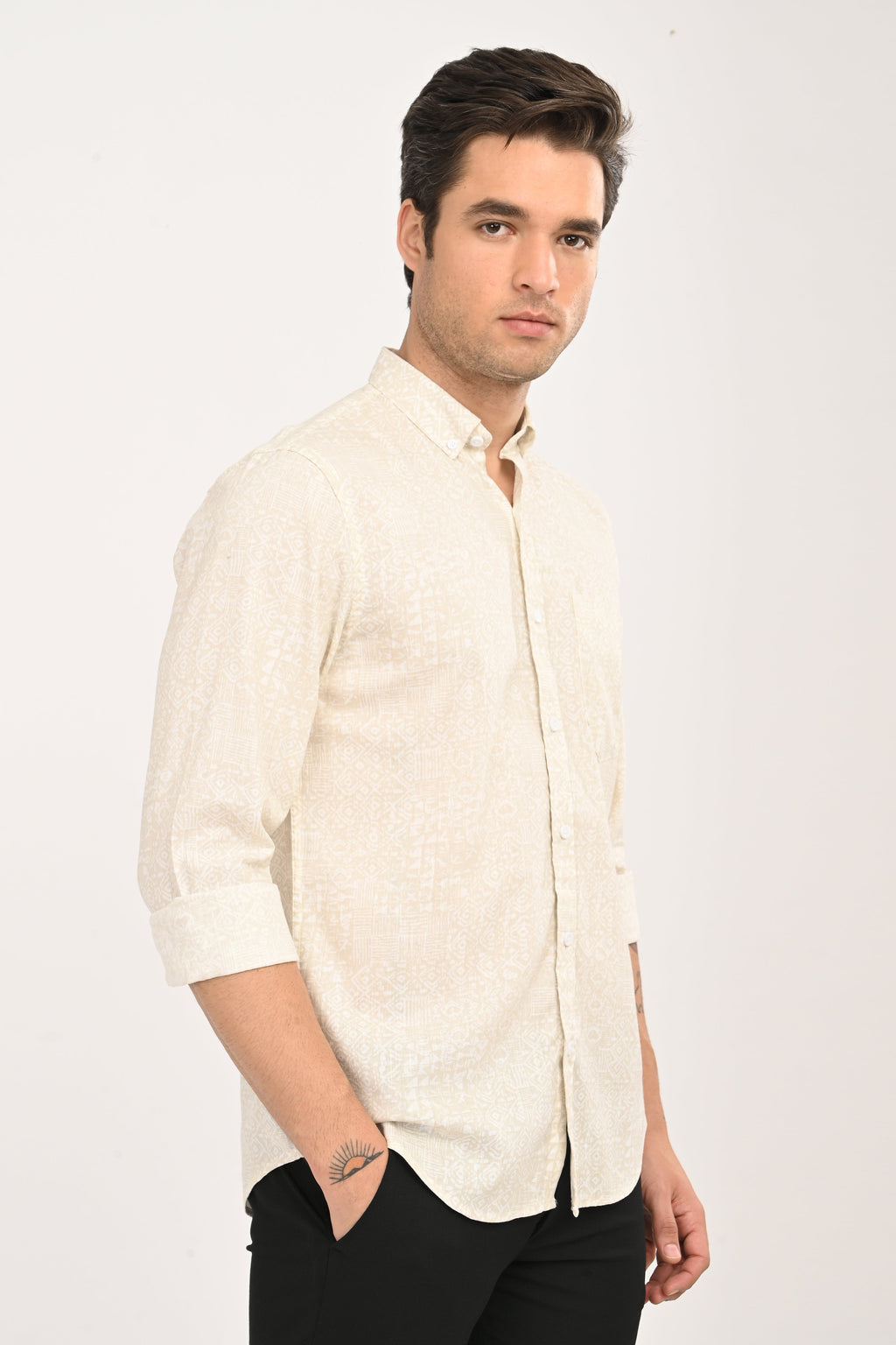 The Linen Club Classic
