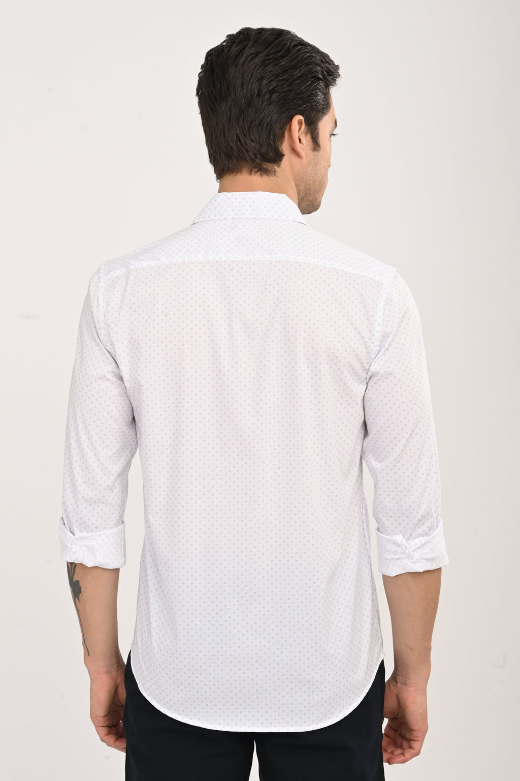 The Everyday Elegance White