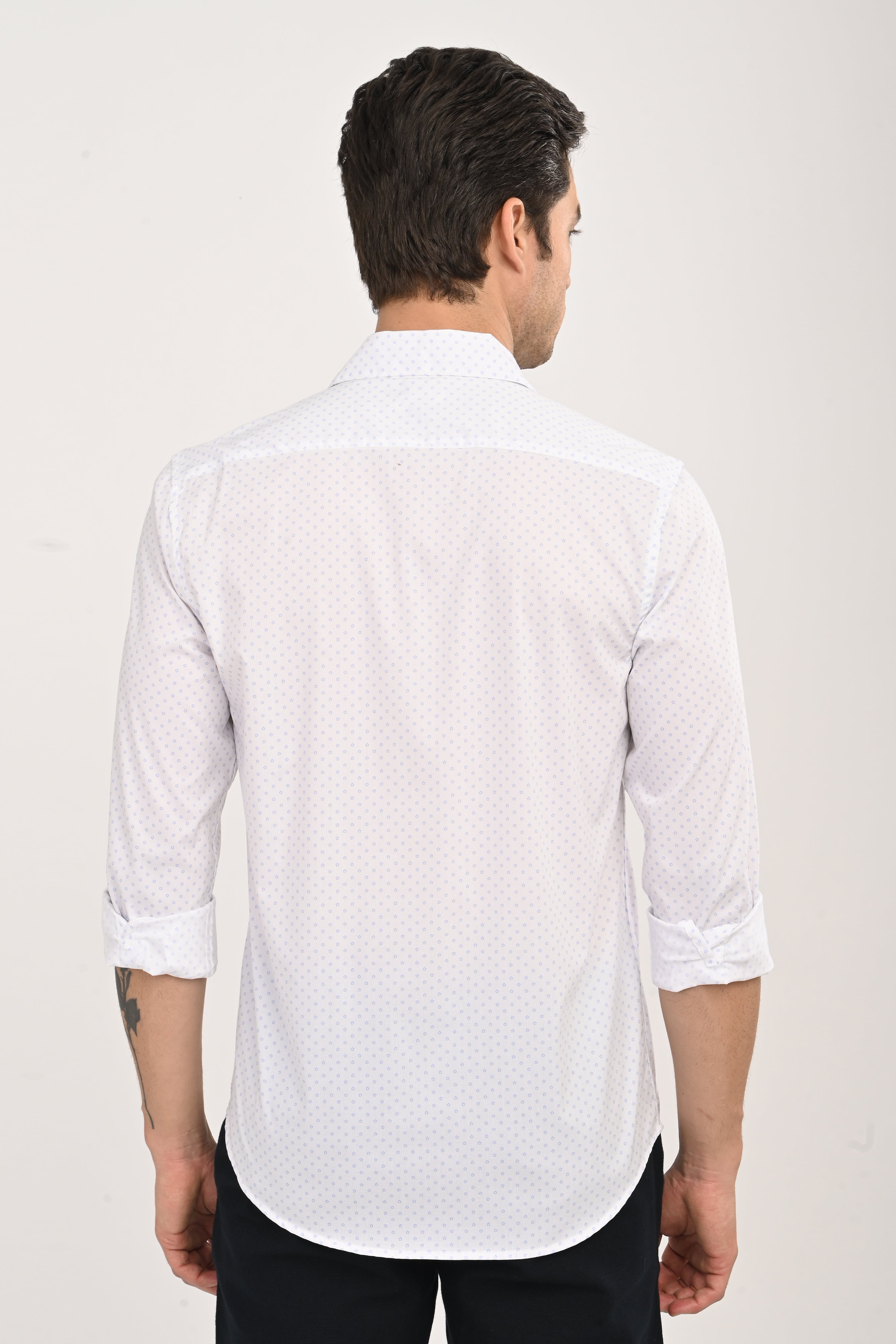 The Everyday Elegance White