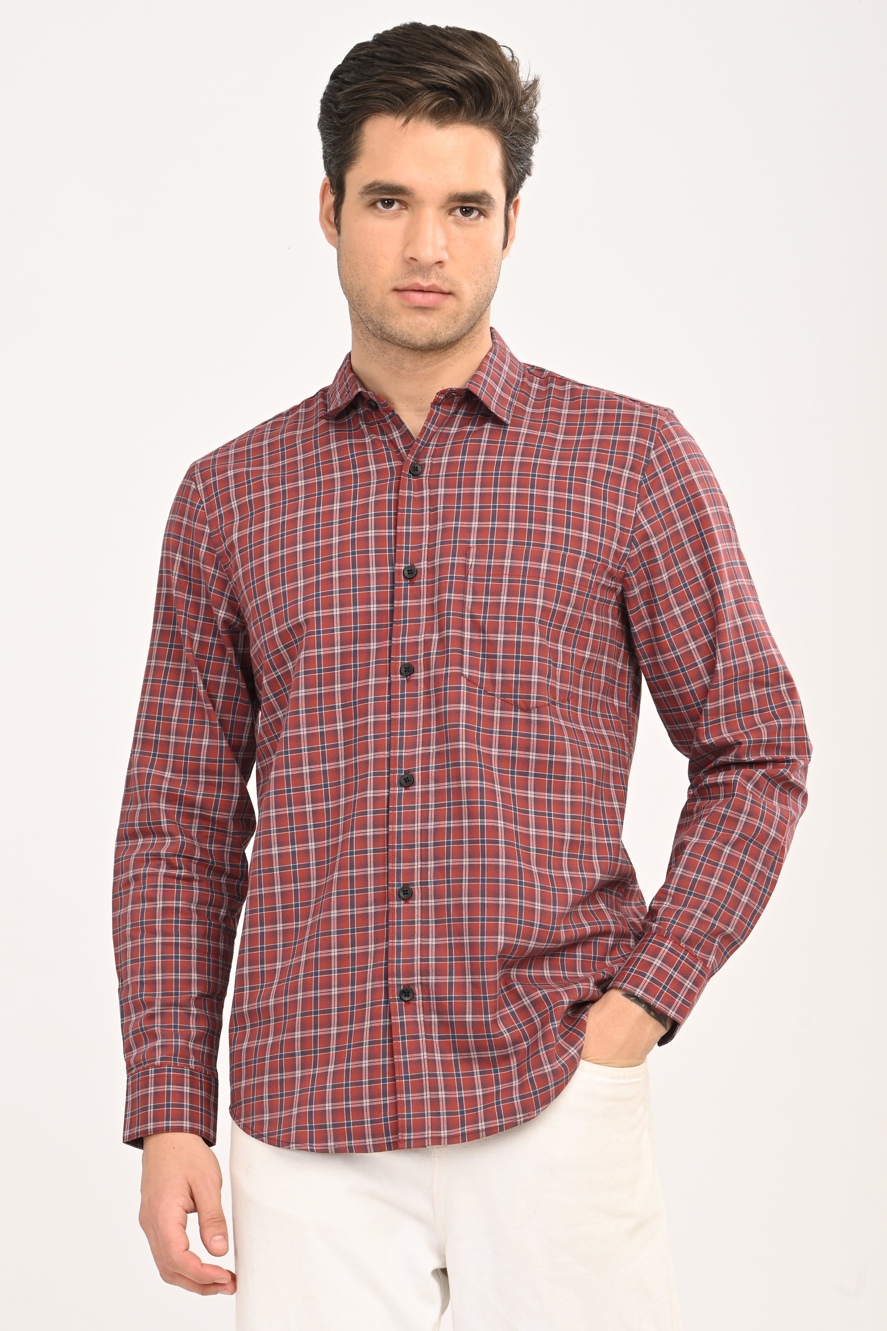 Men’s Slim Fit Checkered Shirt – Red &amp; Navy Plaid Casual Long Sleeve Button-Down