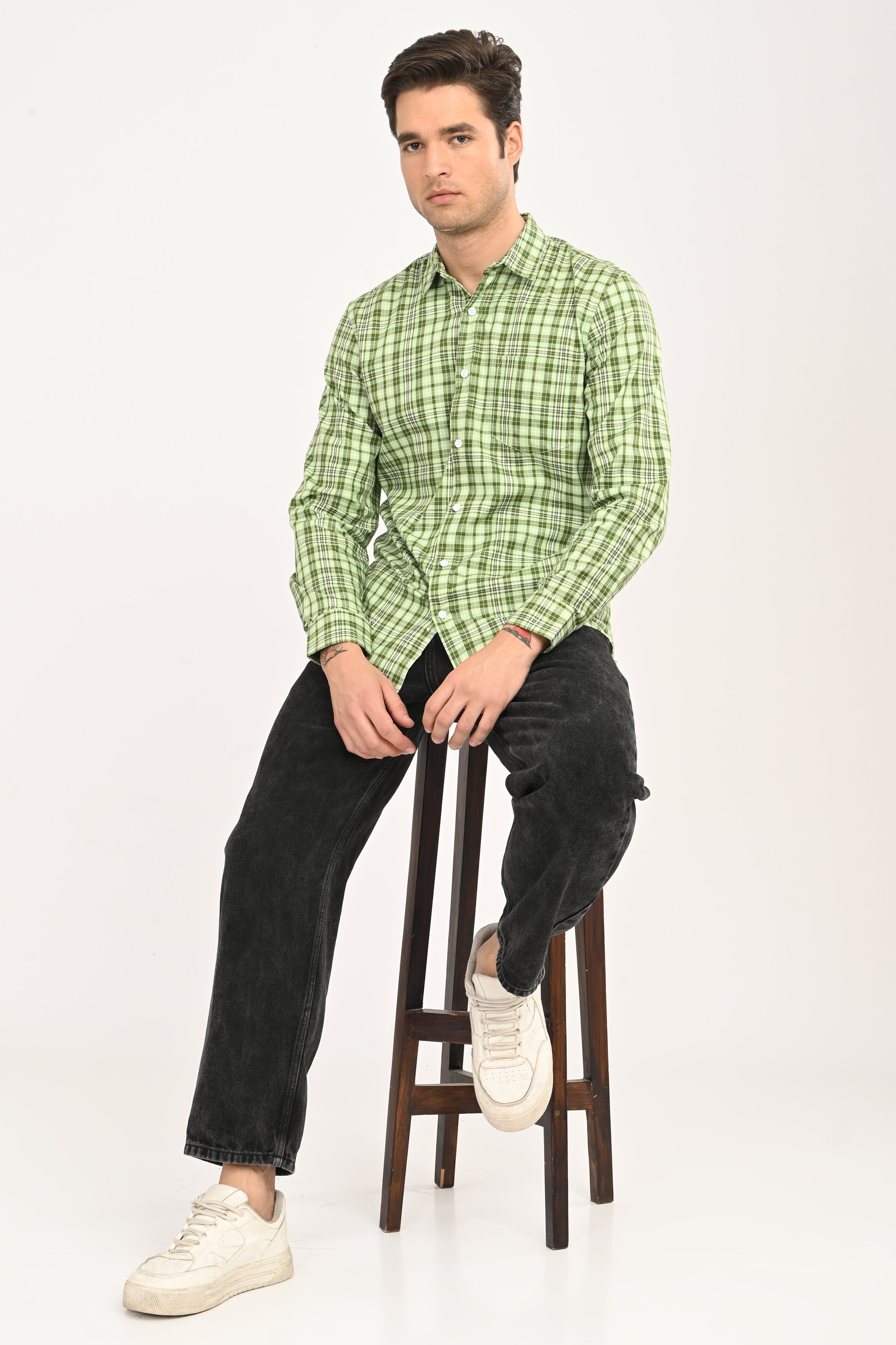 Men’s Mint Green Micro-Plaid Slim Fit Casual Shirt