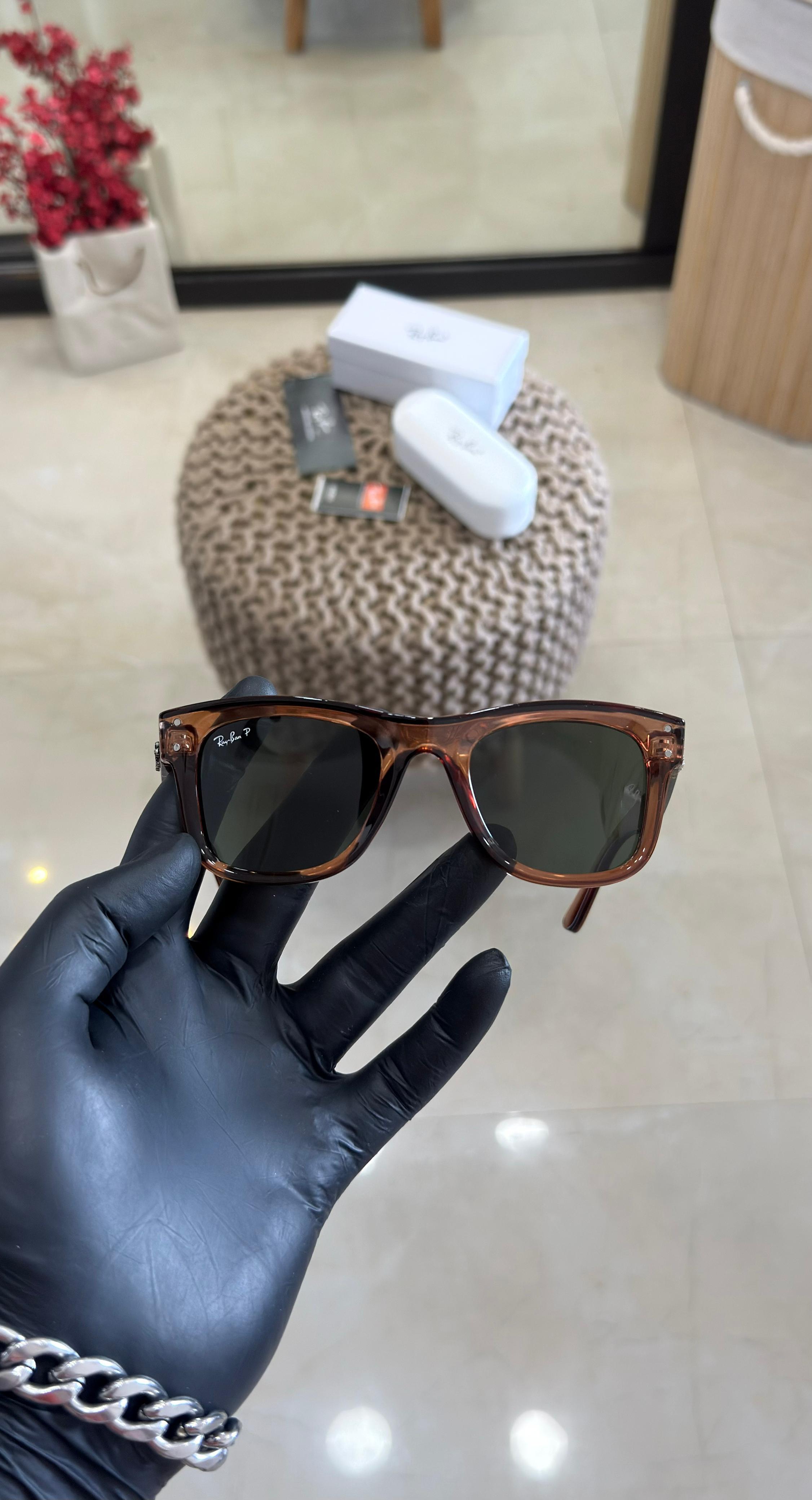 HIGH QUALITY SUNGLASS
